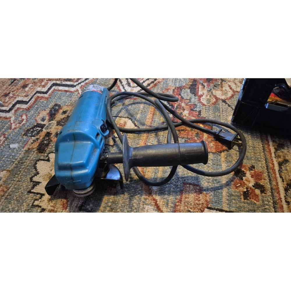 Makita Angle Grinder Corded Electric Side Handle Cut Off Tool Blue Tested